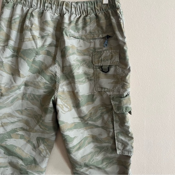 LCKR Camo Cargo Camo Pants Size M - Picture 9 of 13